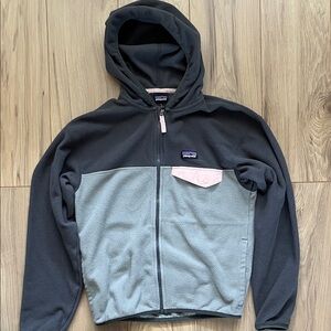Patagonia Kids fleece hoodie Black and Gray with Pink Accent